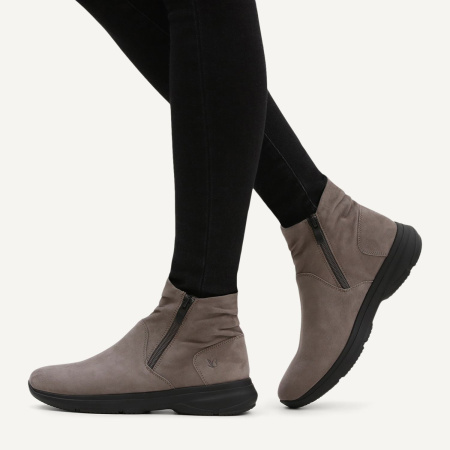 Ботинки женские CAPRICE