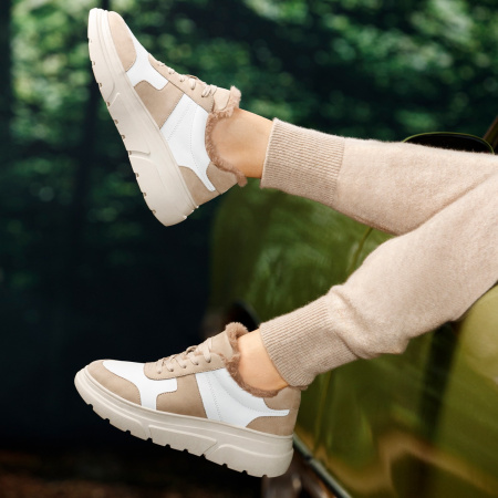 Полуботинки женские CAPRICE