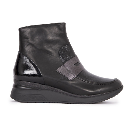 Ботинки женские PITILLOS