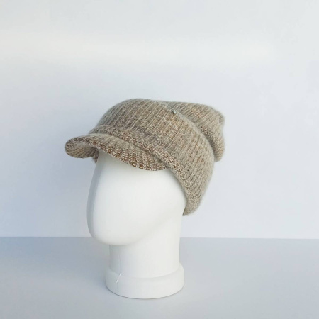 Кепка женская VIZIO