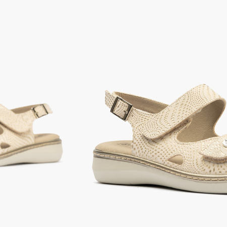 Сандалии женские PITILLOS